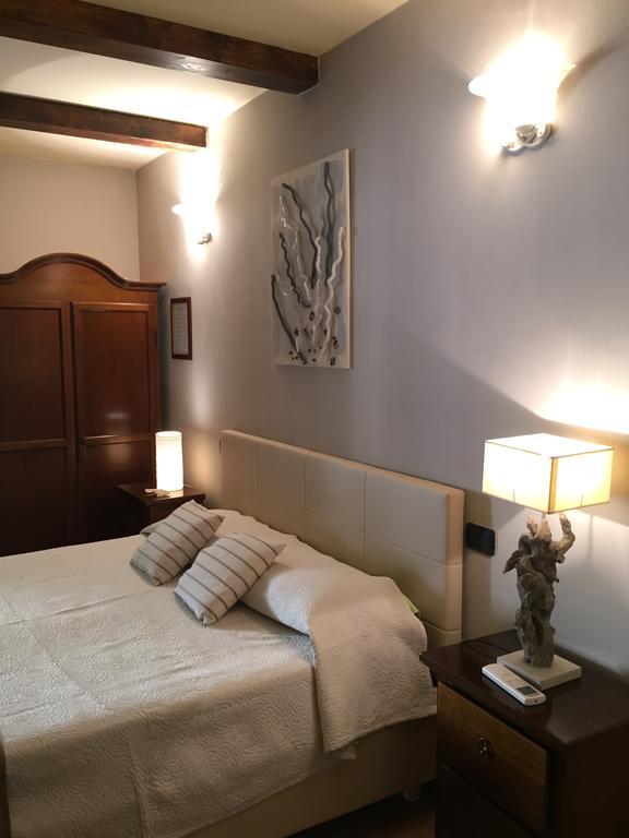 B&B La Collina Felice 펠라로 외부 사진