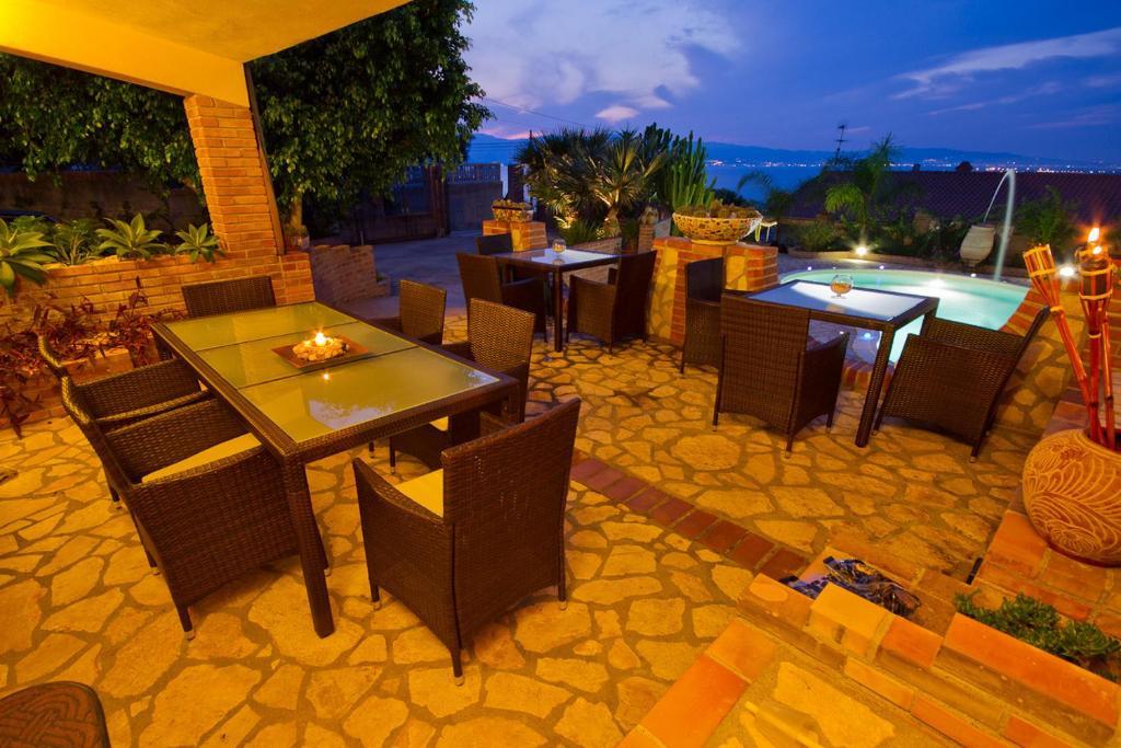 B&B La Collina Felice 펠라로 외부 사진