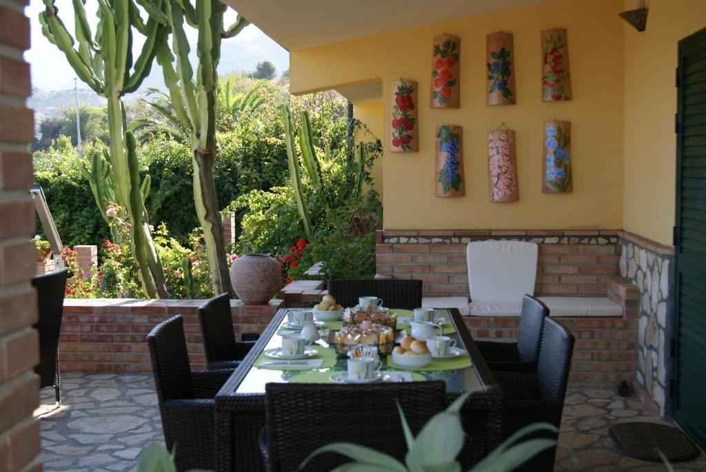 B&B La Collina Felice 펠라로 외부 사진